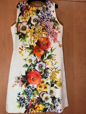Dolce & Gabbana Stunning Dress Floral Details